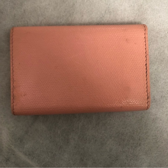 Authentic Chanel 6 hook Key Holder in Pink Color - Picture 2 of 10